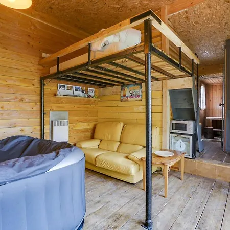 Bungalow Dans La Foret *